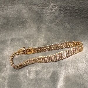Luxurious Gold and Silver Women's Bracelet Stella Rose London
